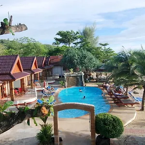 Lanta Paradise Semesteranläggning (resort)