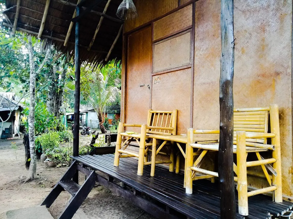 Ozone Beach Huts Ko Lanta 2*,