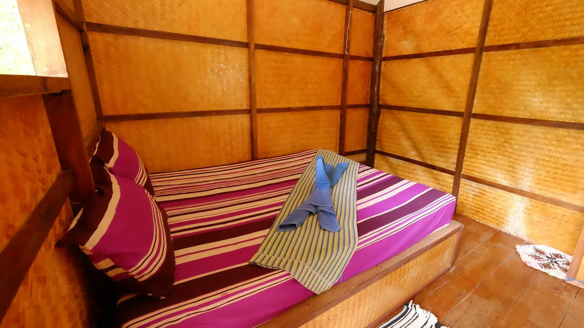 Ozone Beach Huts Ko Lanta