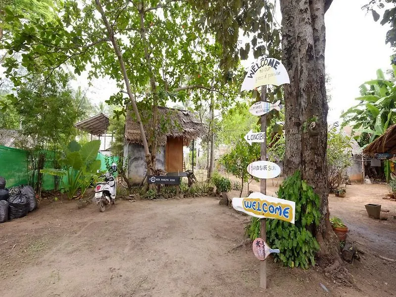 ** Semesterpark Ozone Beach Huts Ko Lanta Thailand